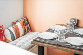 Bright duplex in the city center